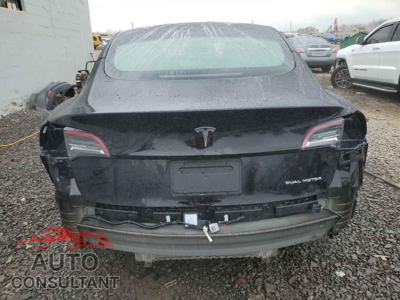 TESLA MODEL 3 2022 - 5YJ3E1EBXNF310017