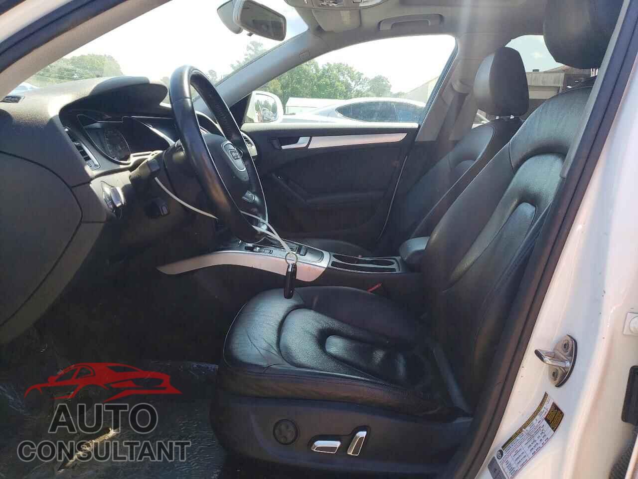 AUDI A4 2013 - WAUAFAFL2DN016040