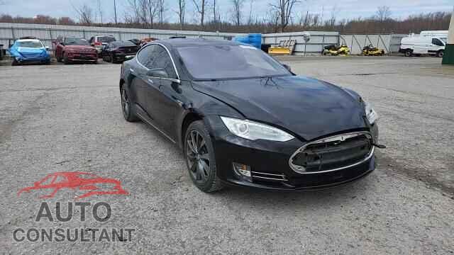 TESLA MODEL S 2016 - 5YJSA1E43GF123908