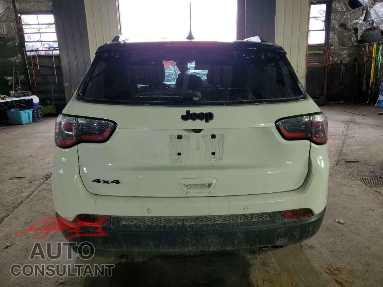 JEEP COMPASS 2019 - 3C4NJDBB6KT724340