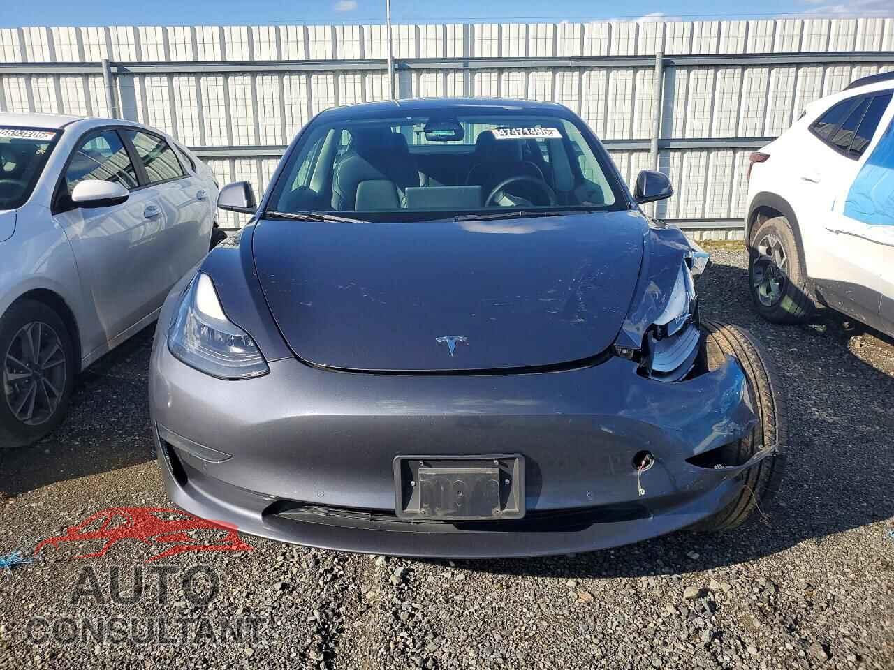TESLA MODEL 3 2022 - 5YJ3E1EA7NF304666