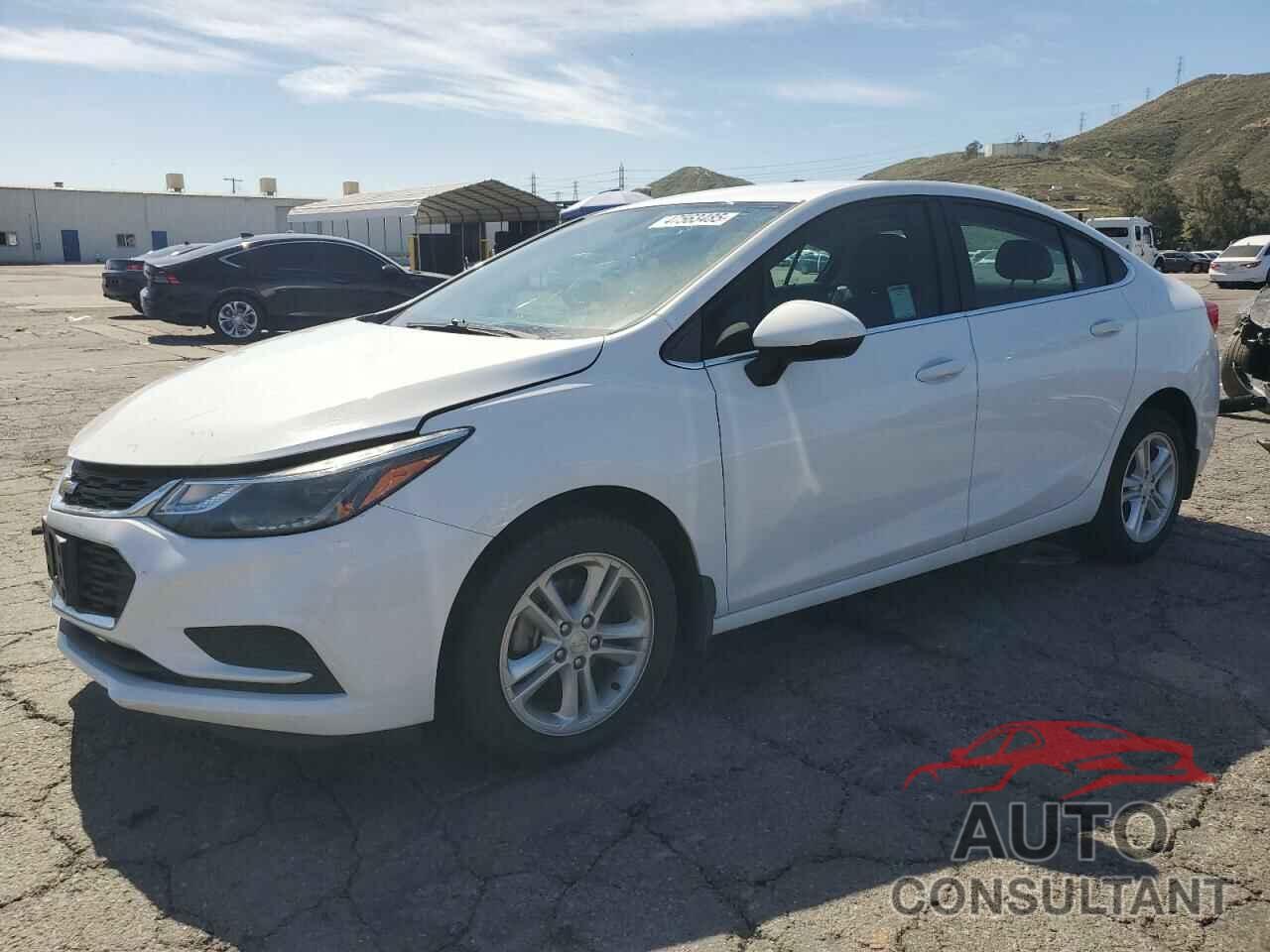 CHEVROLET CRUZE 2017 - 1G1BE5SM3H7197894