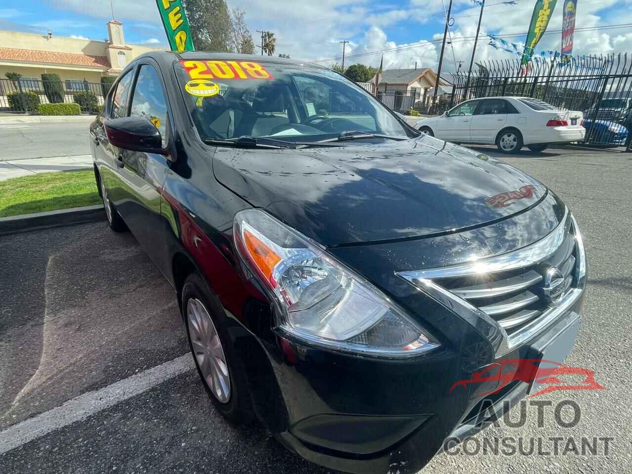 NISSAN VERSA 2018 - 3N1CN7AP7JL804287