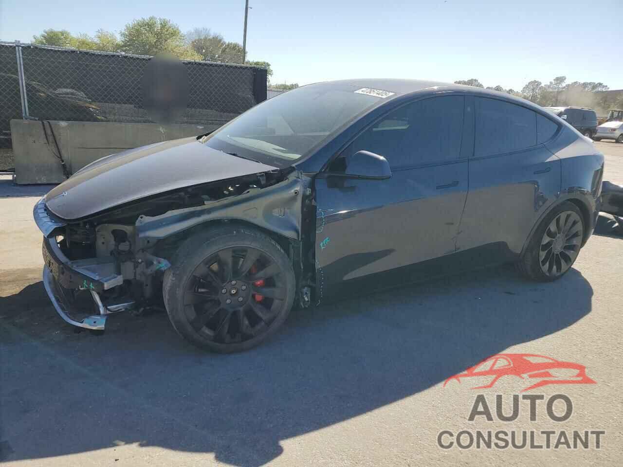 TESLA MODEL Y 2023 - 7SAYGDEF6PF603035