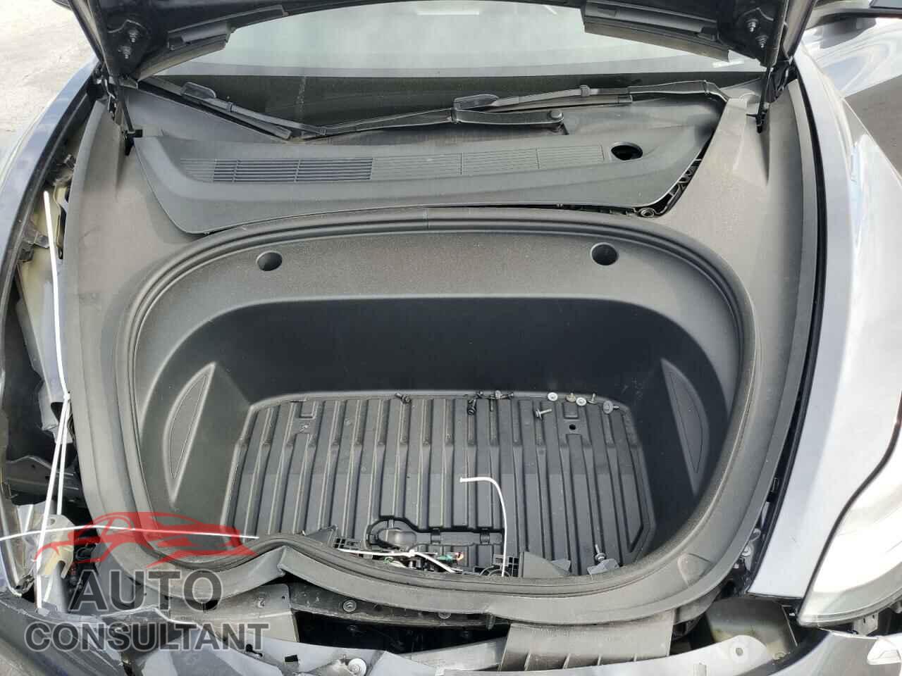 TESLA MODEL 3 2023 - 5YJ3E1EA6PF684943
