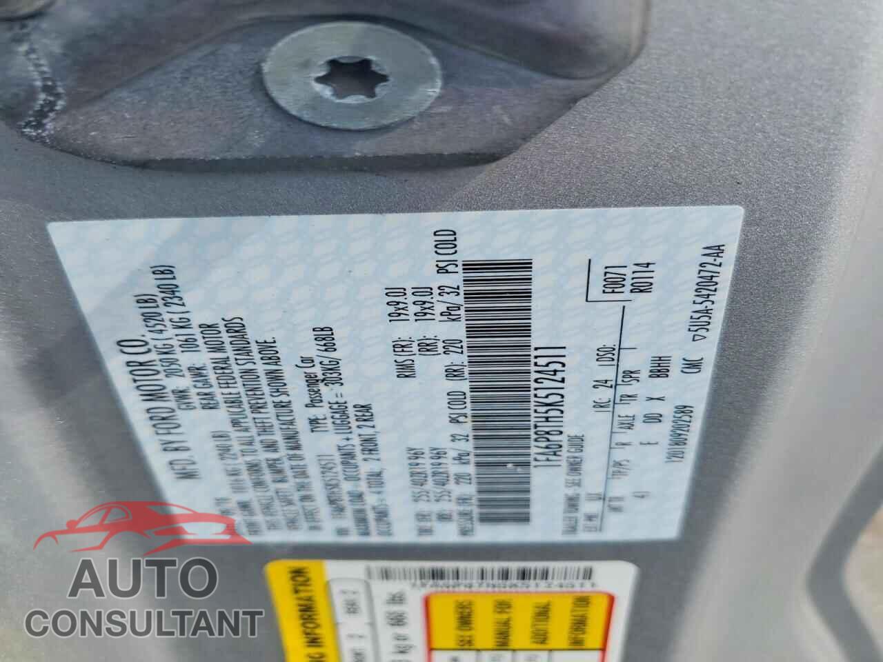 FORD ALL Models 2019 - 1FA6P8TH5K5124511