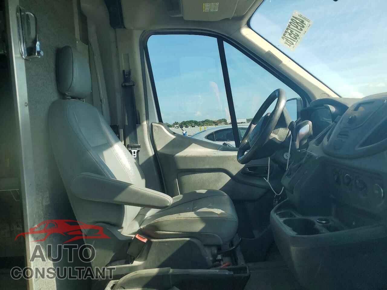 FORD TRANSIT 2015 - 1FTDF4XG3FKB06109