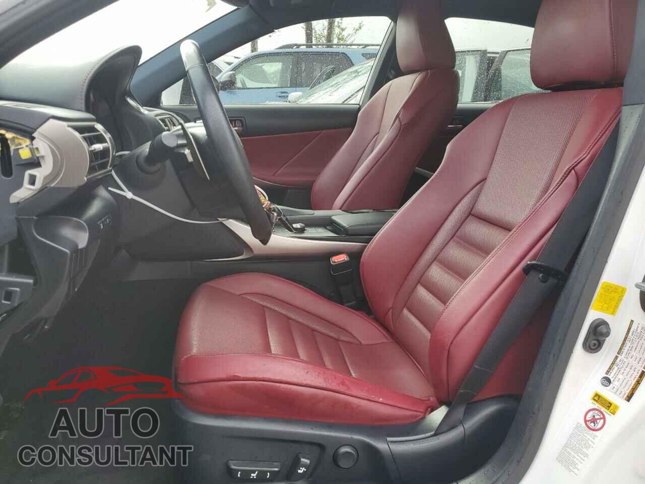 LEXUS IS 2016 - JTHBA1D25G5003446