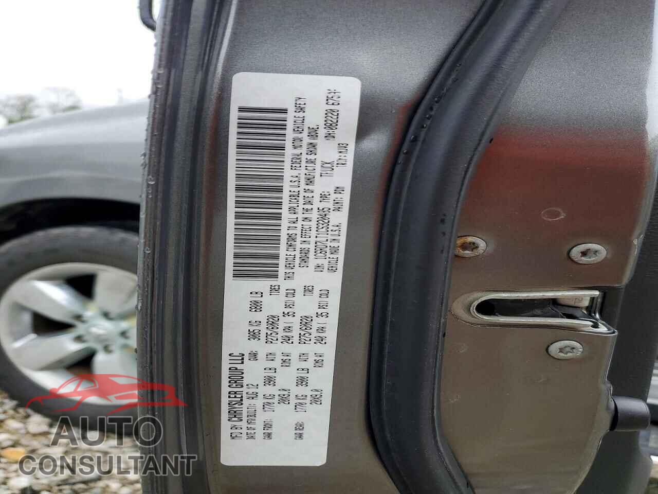 DODGE RAM 1500 2012 - 1C6RD7LT1CS320485