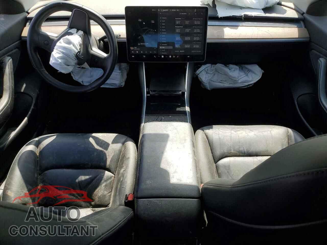 TESLA MODEL 3 2019 - 5YJ3E1EA0KF305184
