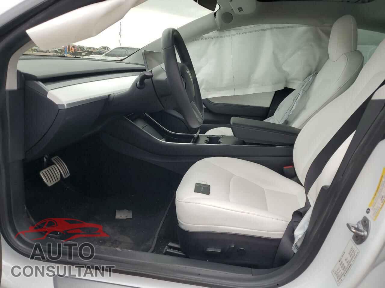 TESLA MODEL 3 2020 - 5YJ3E1EC2LF624914