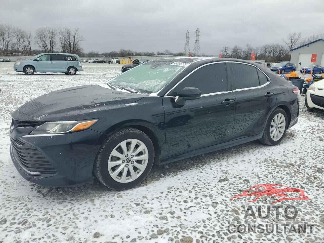 TOYOTA CAMRY 2018 - 4T1B11HK1JU637115