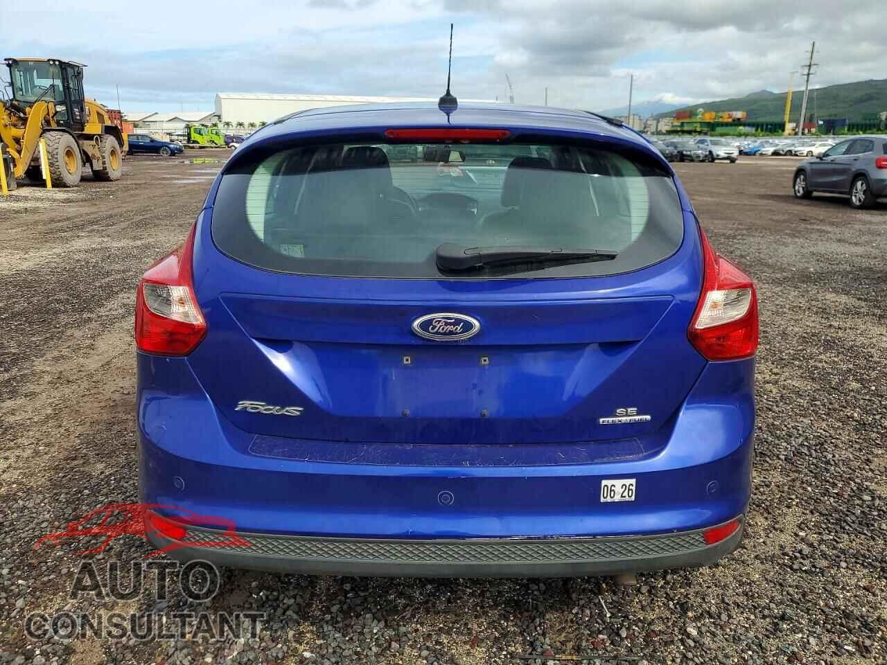 FORD FOCUS 2014 - 1FADP3K25EL391798