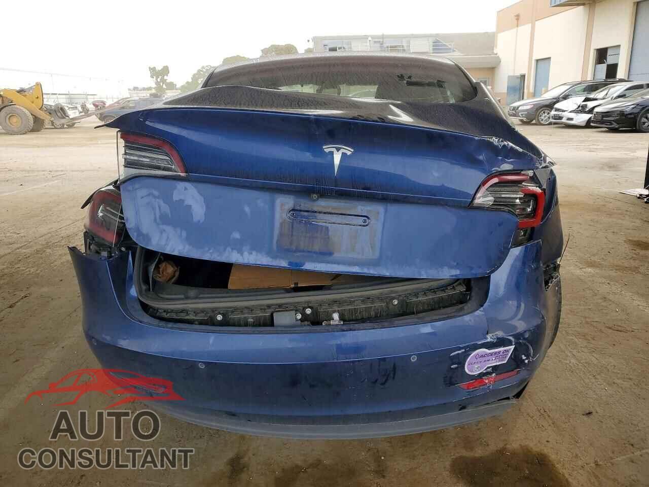 TESLA MODEL 3 2019 - 5YJ3E1EA7KF309233