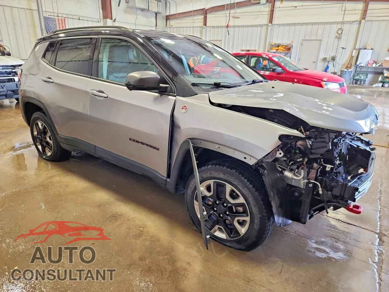 JEEP COMPASS 2018 - 3C4NJDDB9JT284111