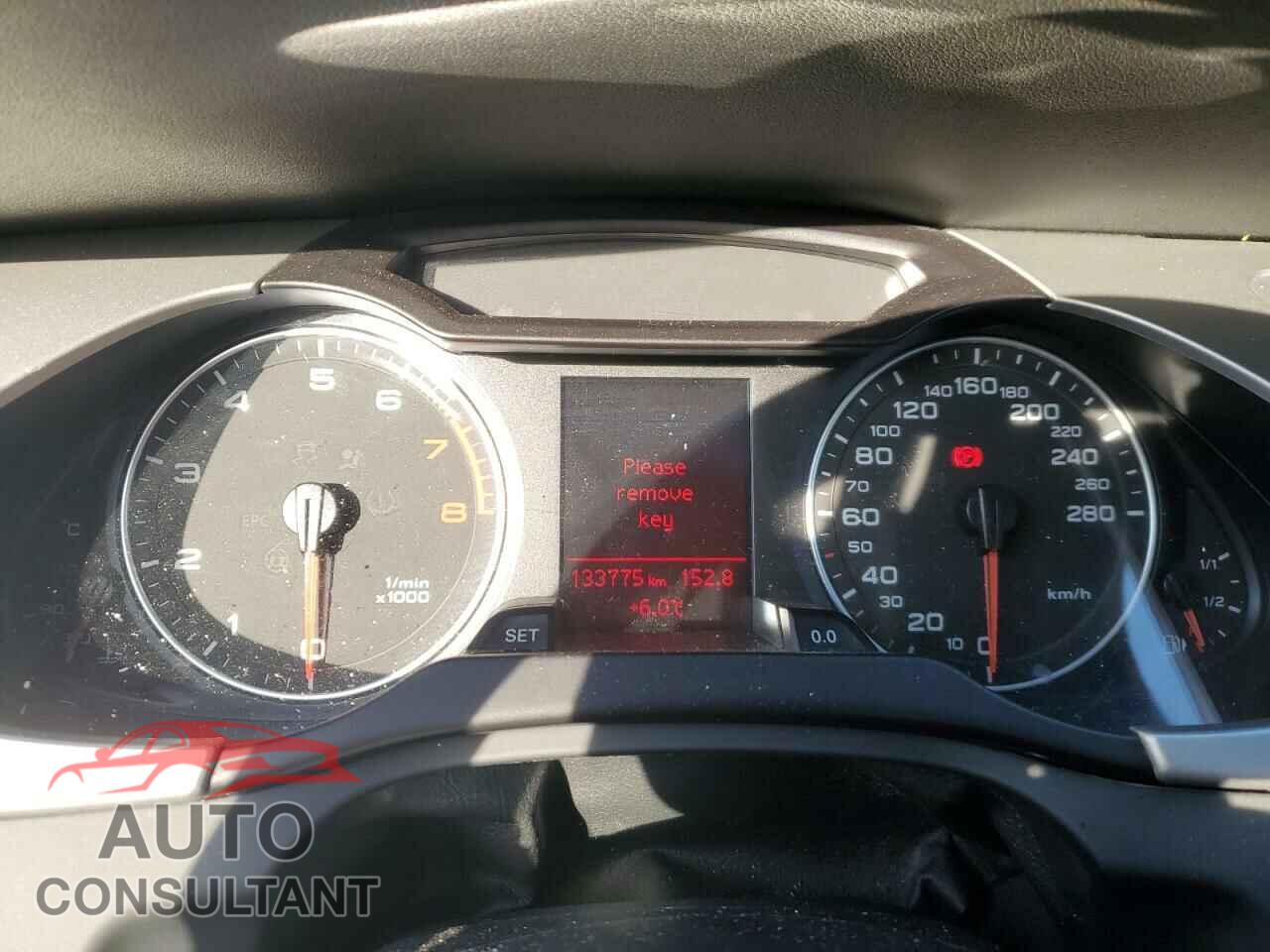 AUDI A4 2012 - WAUFFCFL5CN015786