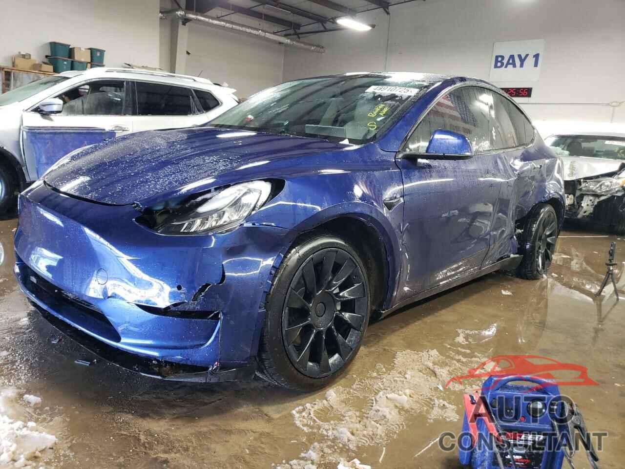 TESLA MODEL Y 2022 - 7SAYGDEE9NF426887