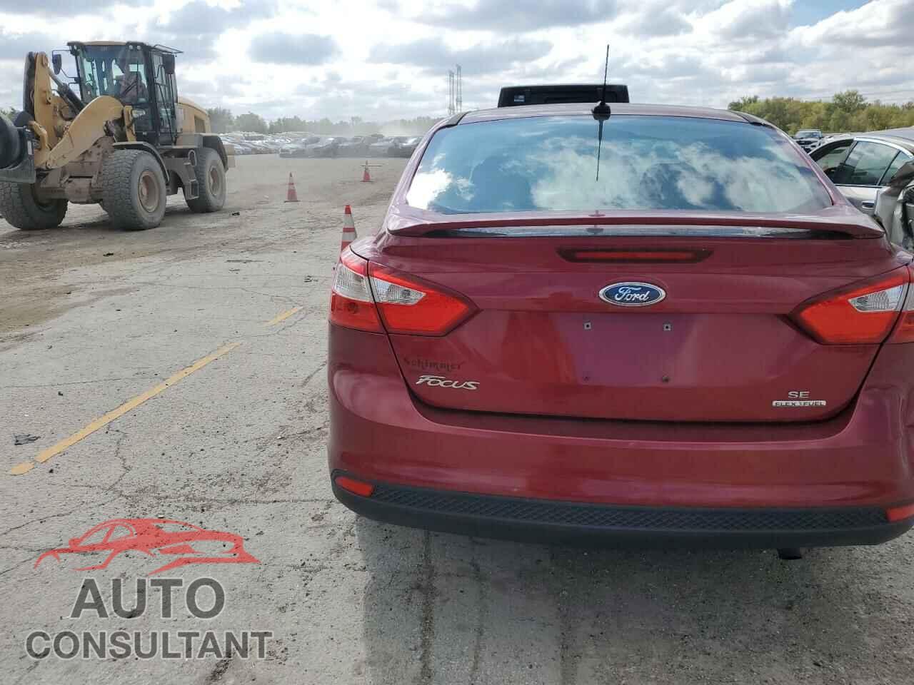 FORD FOCUS 2014 - 1FADP3F25EL369892
