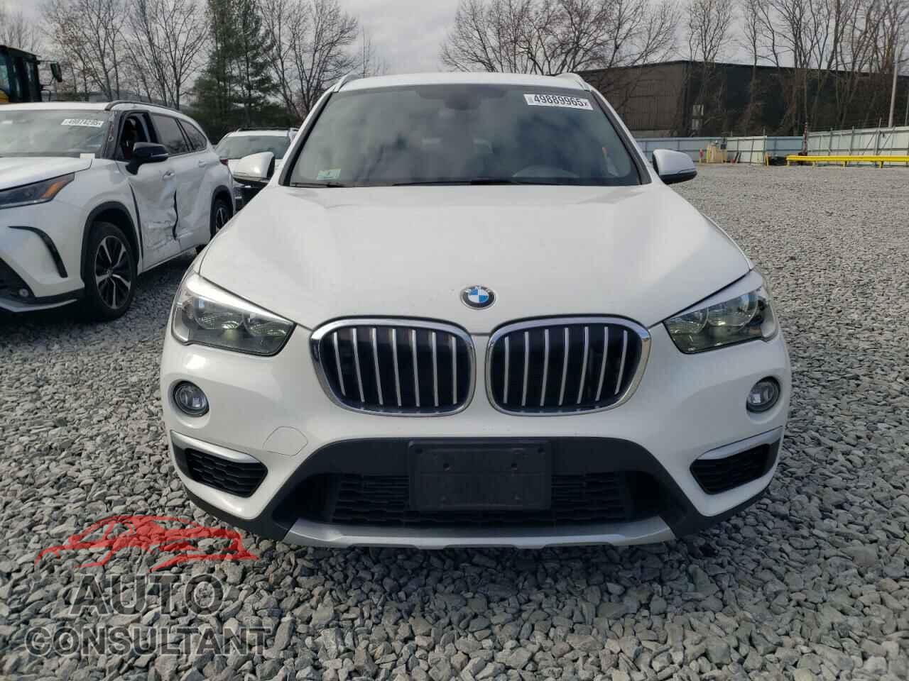 BMW X1 2017 - WBXHT3C32H5F76601