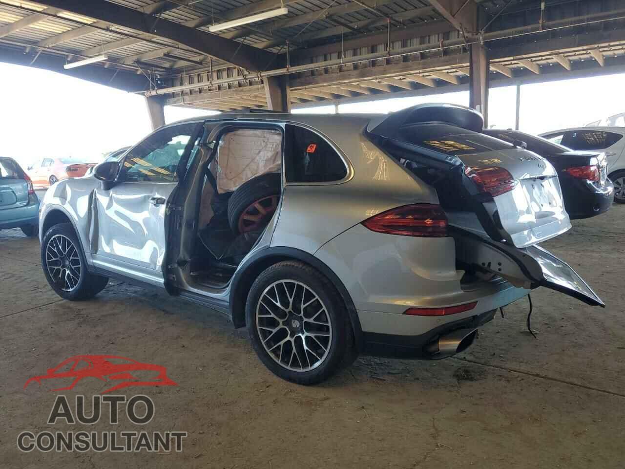 PORSCHE CAYENNE 2016 - WP1AA2A27GLA06186