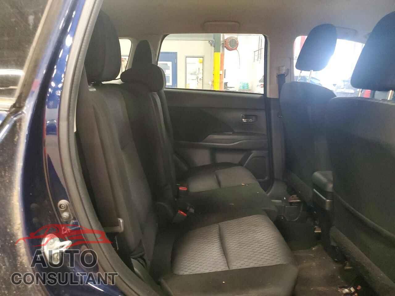 MITSUBISHI OUTLANDER 2014 - JA4AD2A34EZ007804