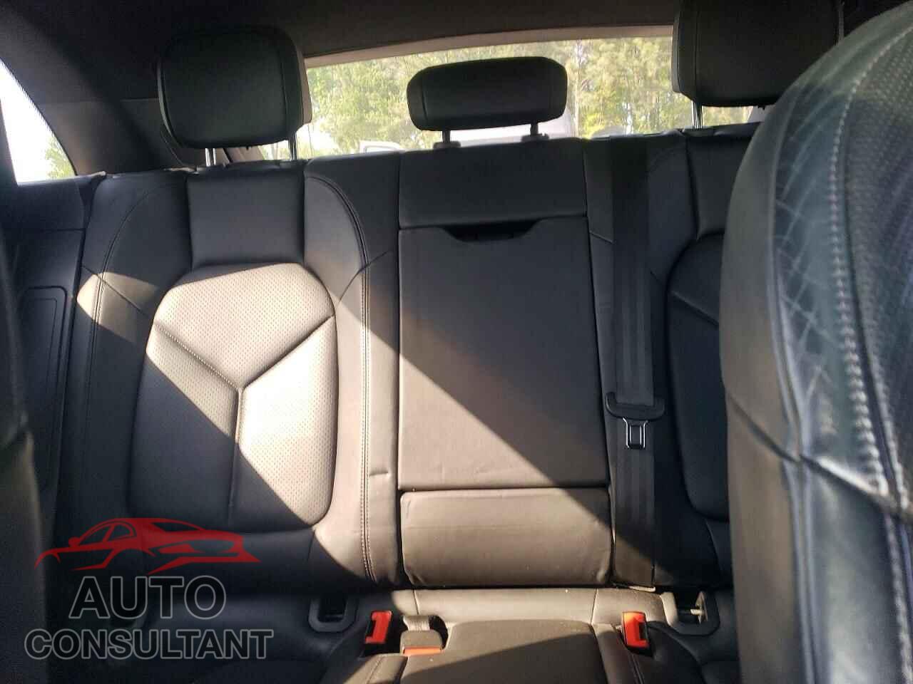 PORSCHE MACAN 2015 - WP1AB2A53FLB54843