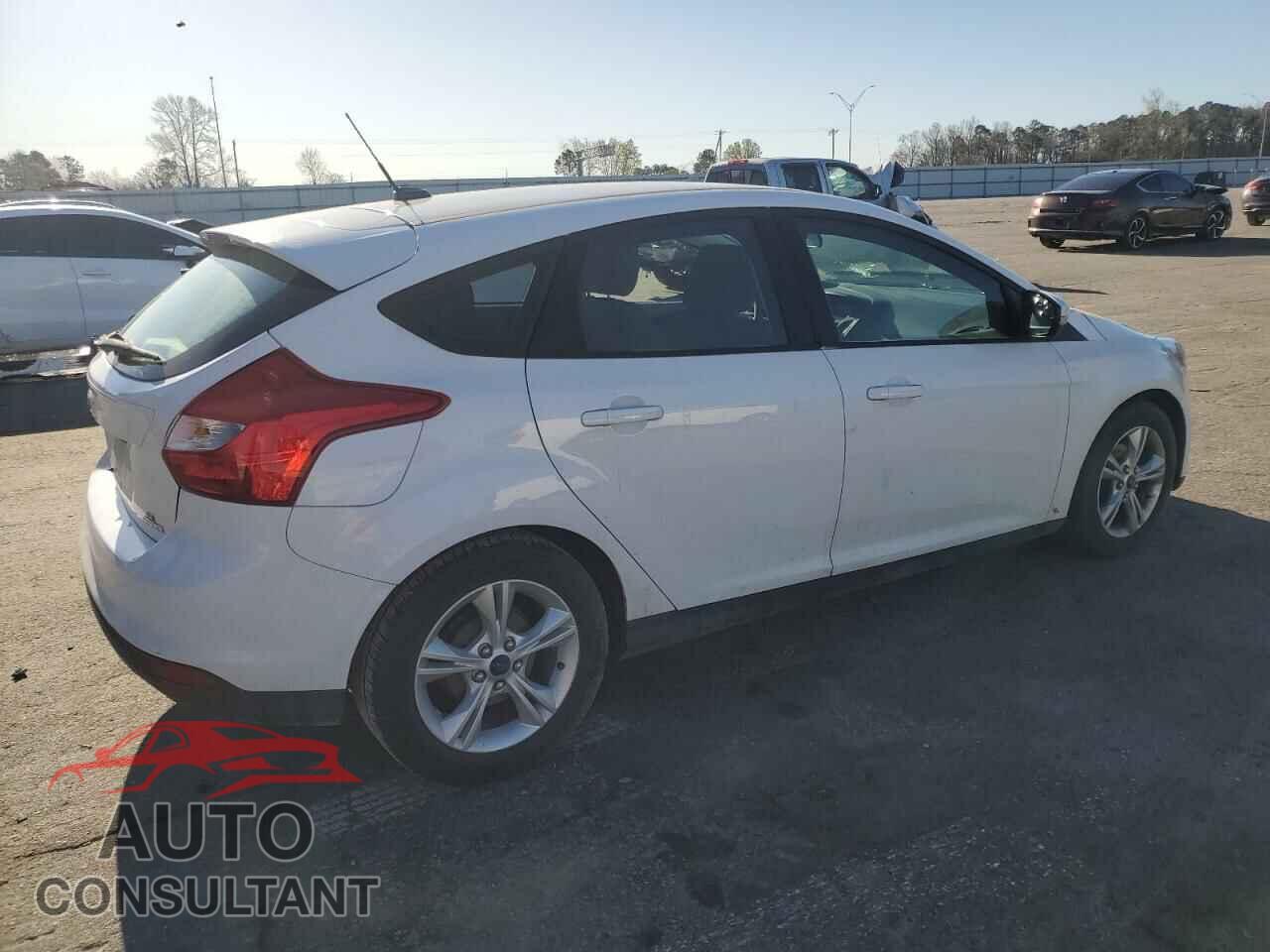 FORD FOCUS 2014 - 1FADP3K29EL435799