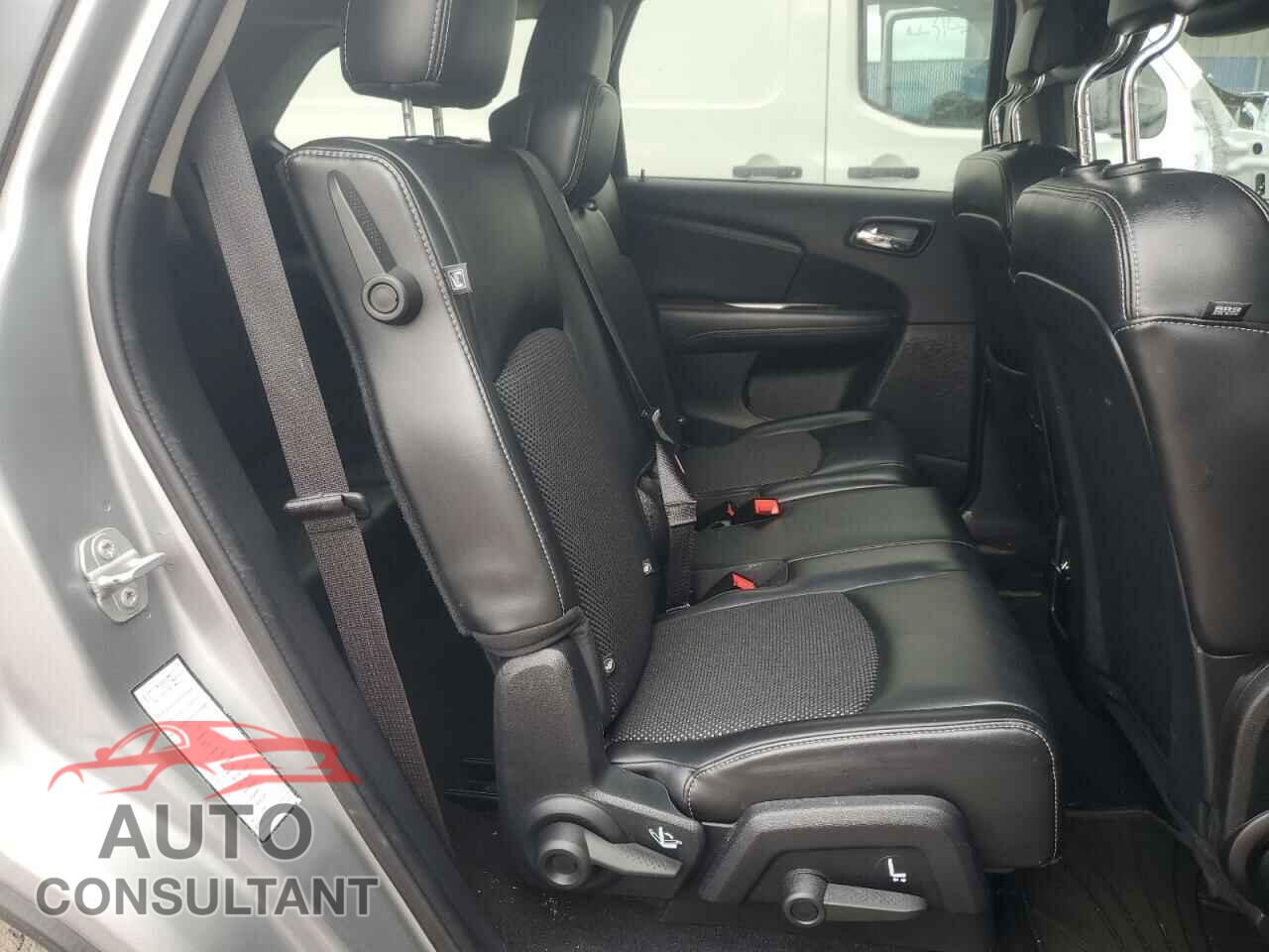 DODGE JOURNEY 2017 - 3C4PDCGG3HT544045