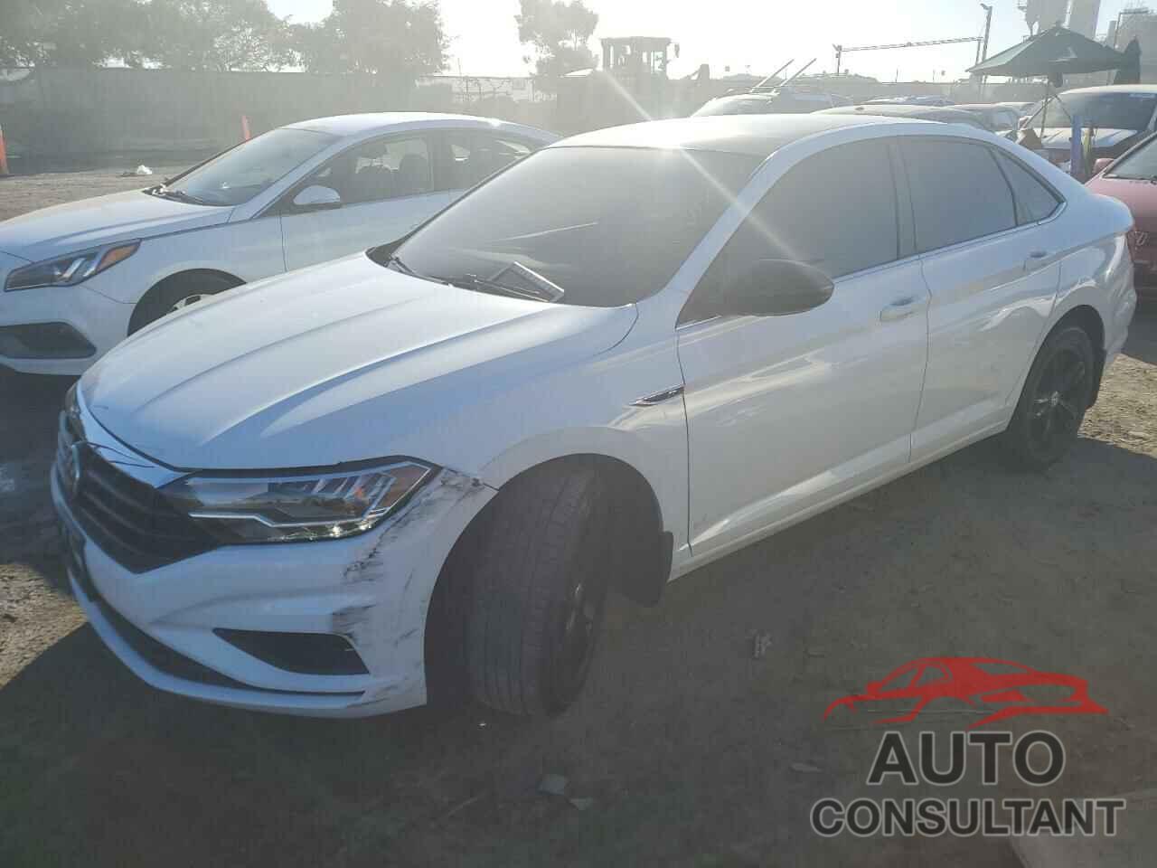 VOLKSWAGEN JETTA 2019 - 3VWC57BU8KM199271