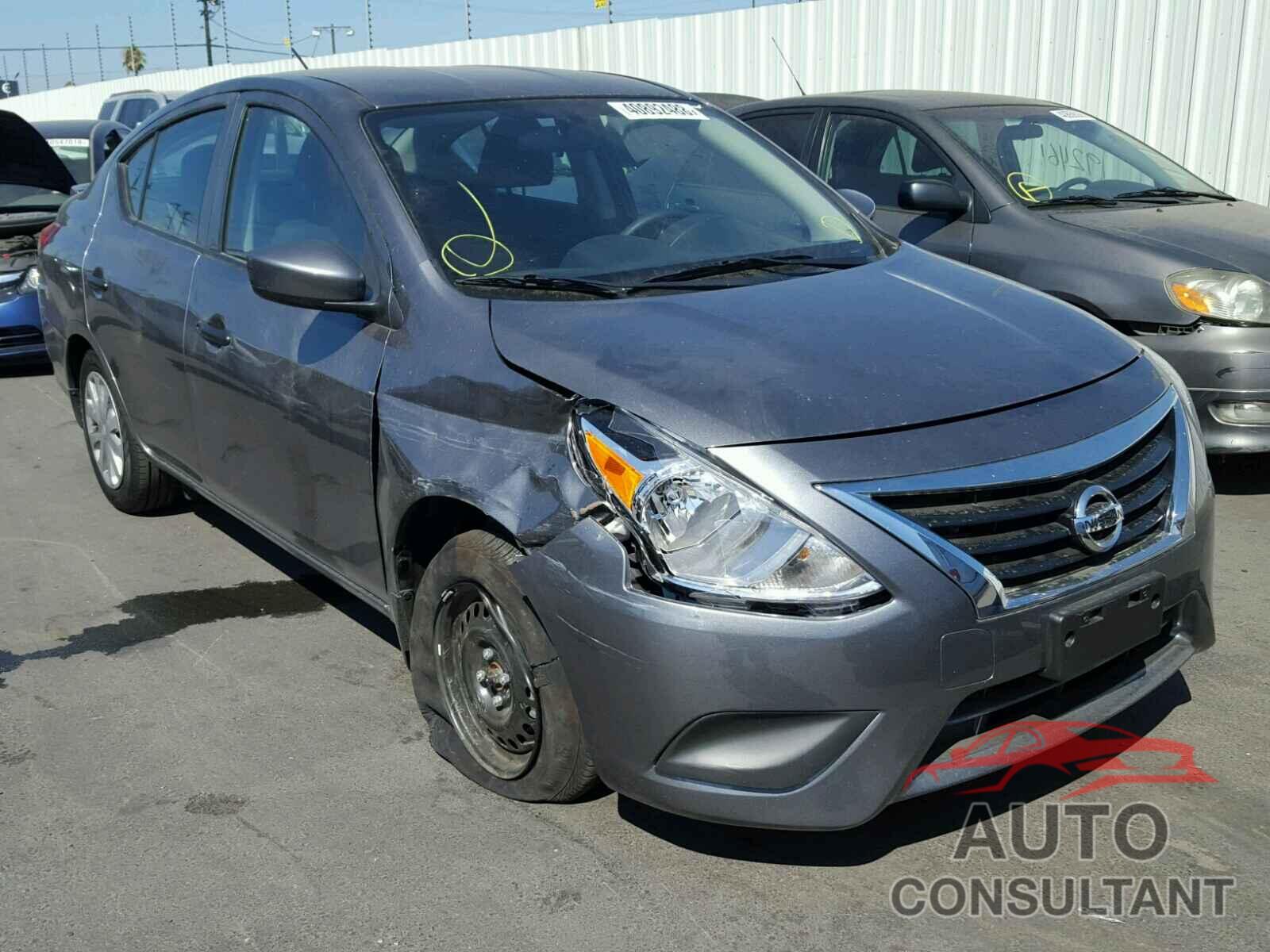 NISSAN VERSA 2018 - 3N1CN7AP5JL835926