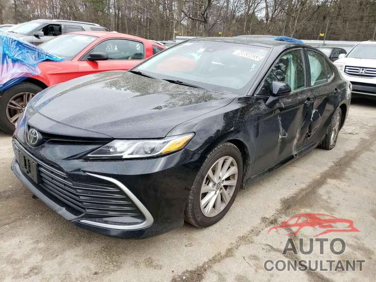 TOYOTA CAMRY 2021 - 4T1C11AK7MU560348