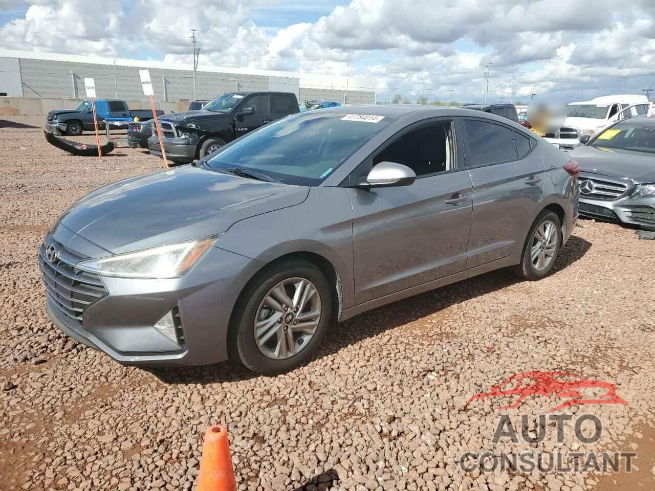 HYUNDAI ELANTRA 2019 - KMHD84LF1KU878030