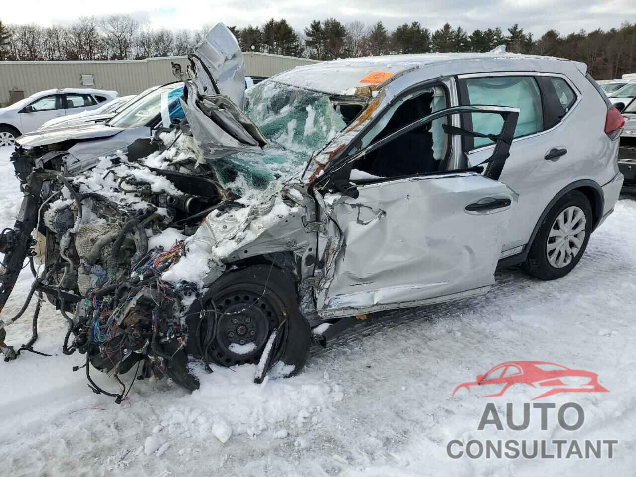 NISSAN ROGUE 2018 - KNMAT2MVXJP517005