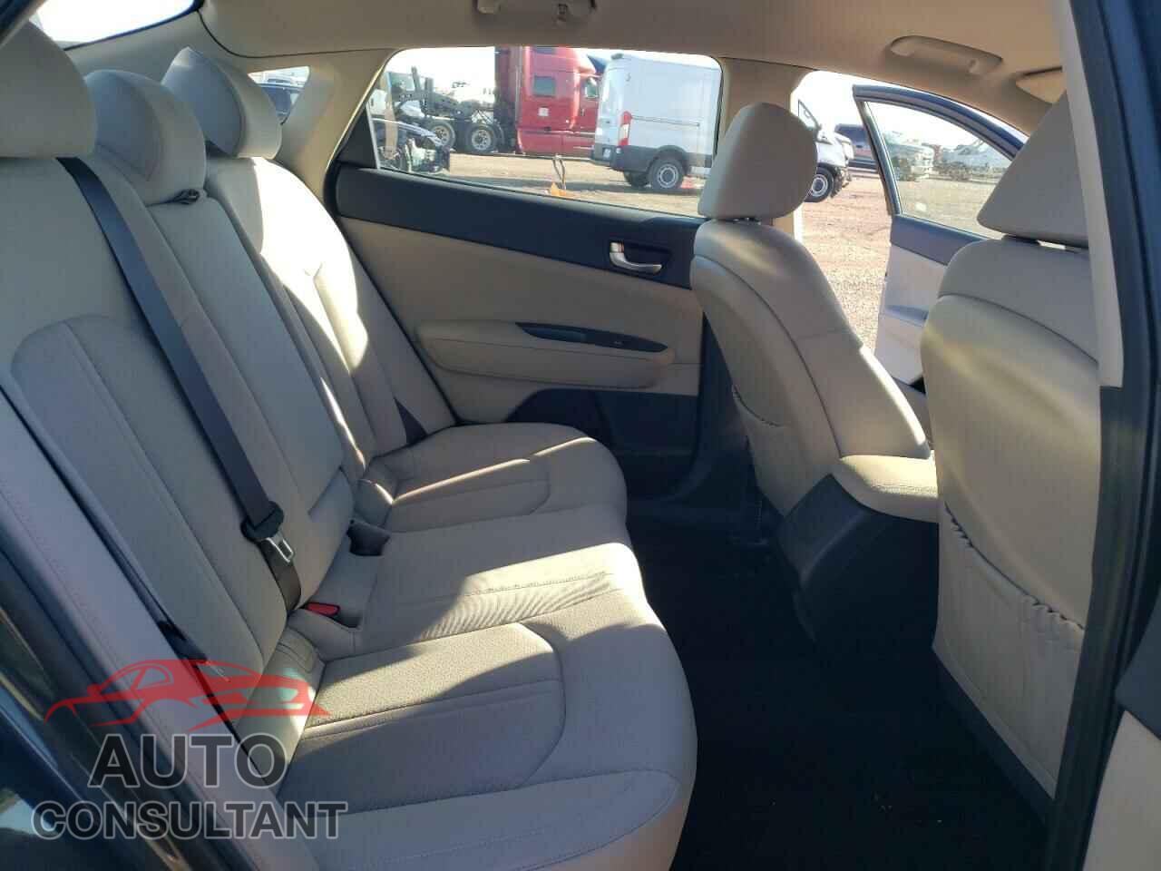 KIA OPTIMA 2016 - KNAGT4L34G5081999