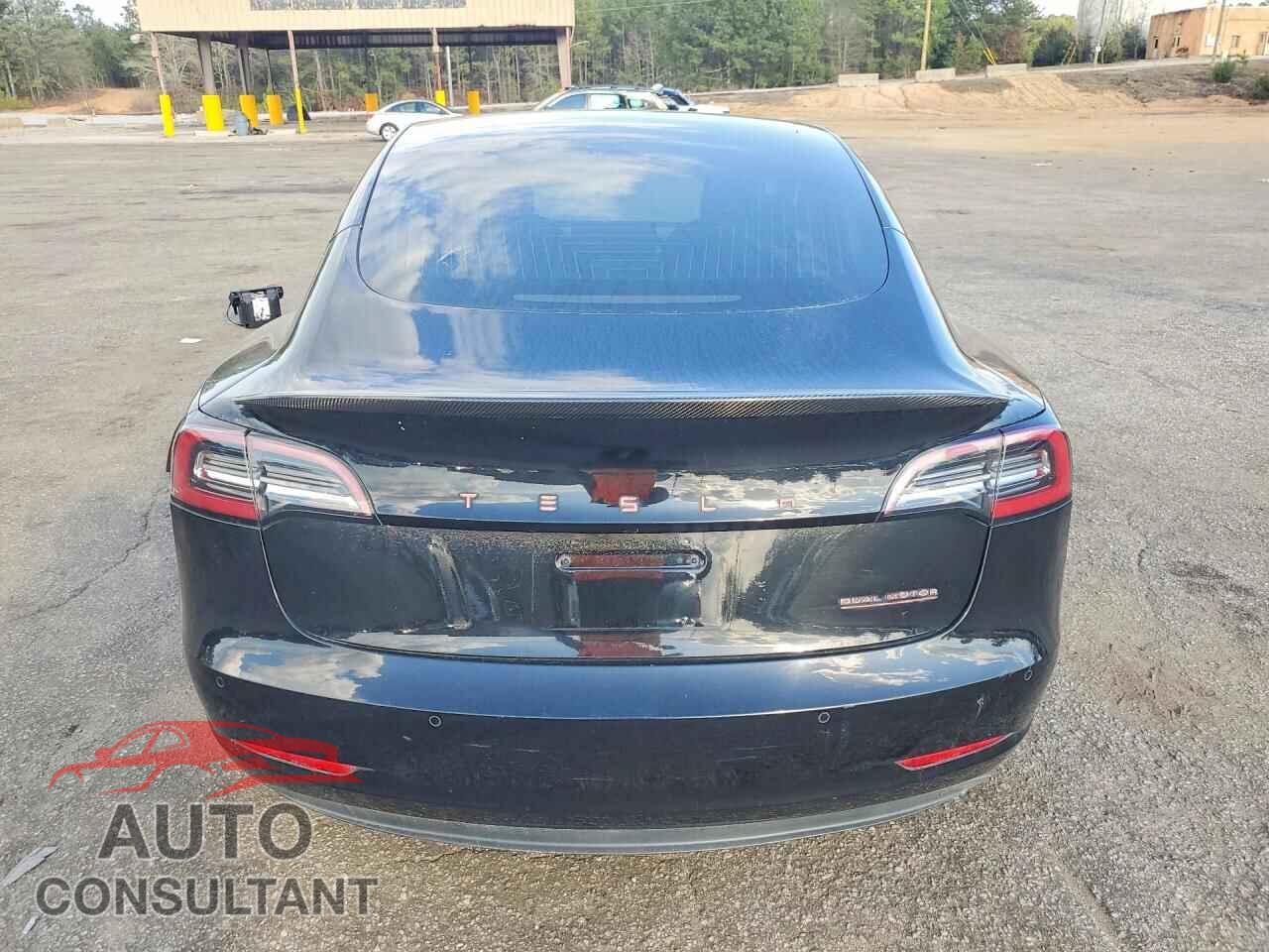 TESLA MODEL 3 2019 - 5YJ3E1EB4KF237321