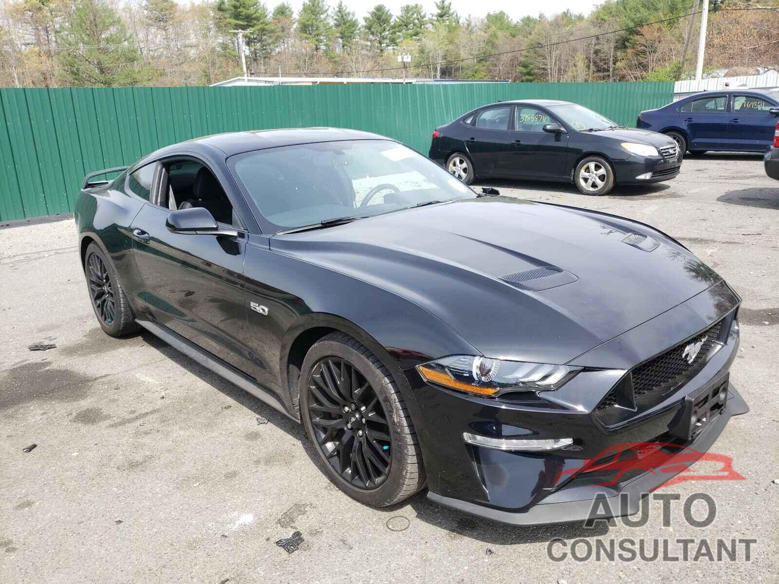 FORD MUSTANG 2018 - 1FA6P8CF5J5112419