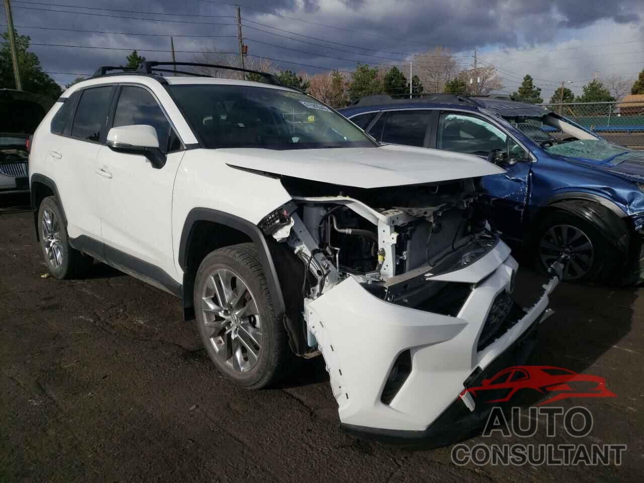 TOYOTA RAV4 2019 - JTMA1RFV4KD005092