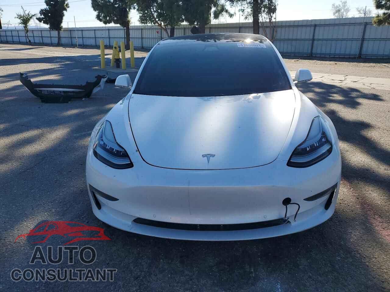 TESLA MODEL 3 2019 - 5YJ3E1EB4KF511164