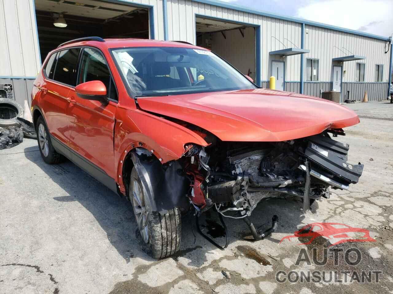 VOLKSWAGEN TIGUAN 2019 - 3VV0B7AX2KM141149