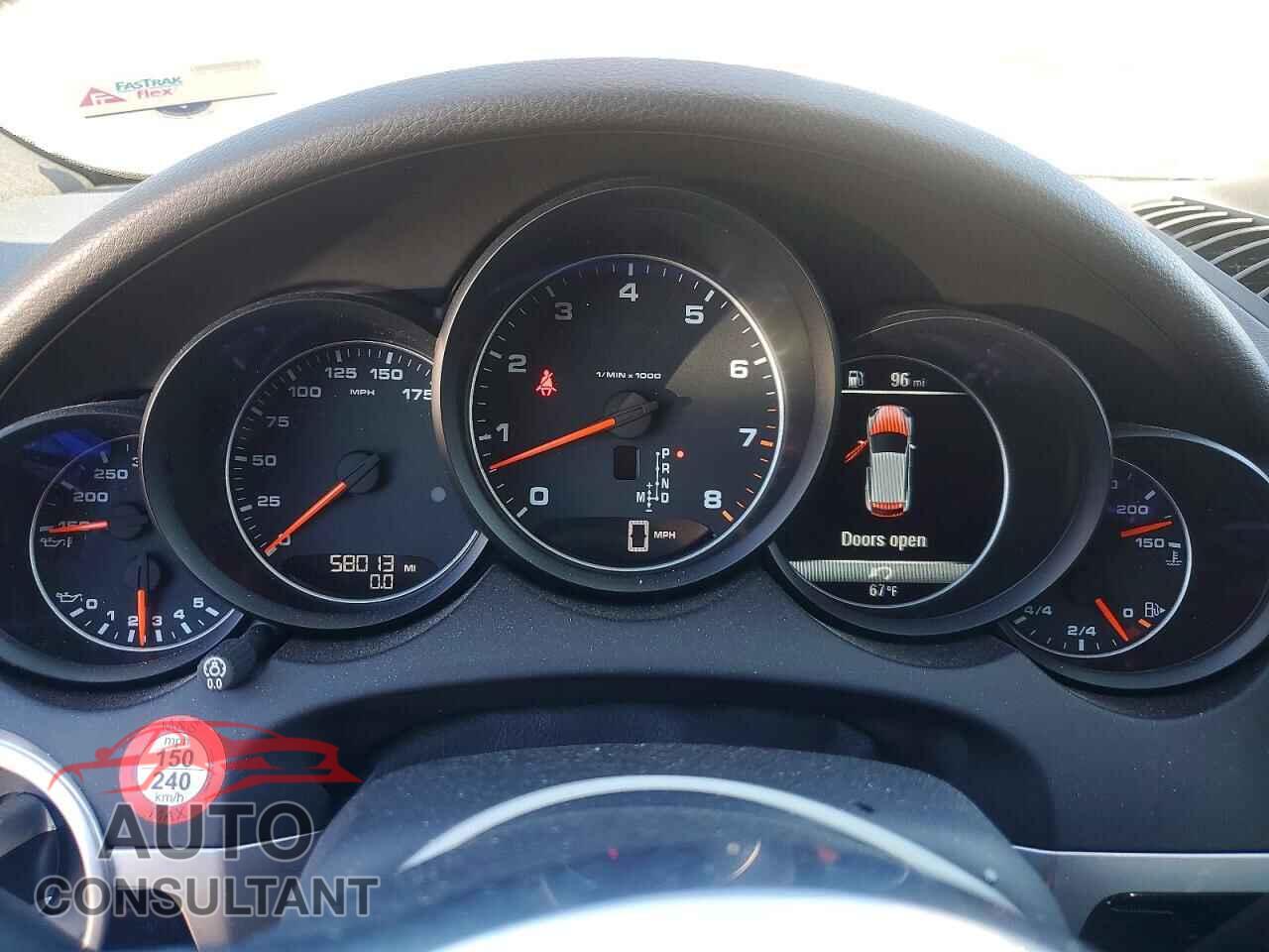 PORSCHE CAYENNE 2016 - WP1AA2A24GKA36817