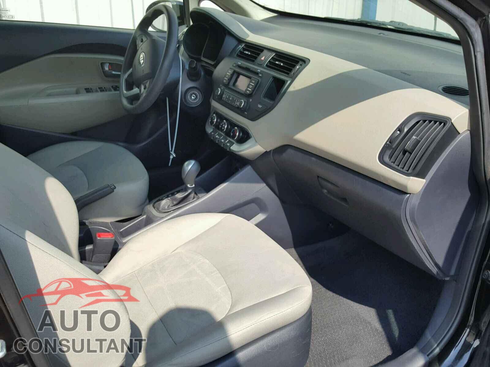 KIA RIO 2015 - KNADM4A36F6460689