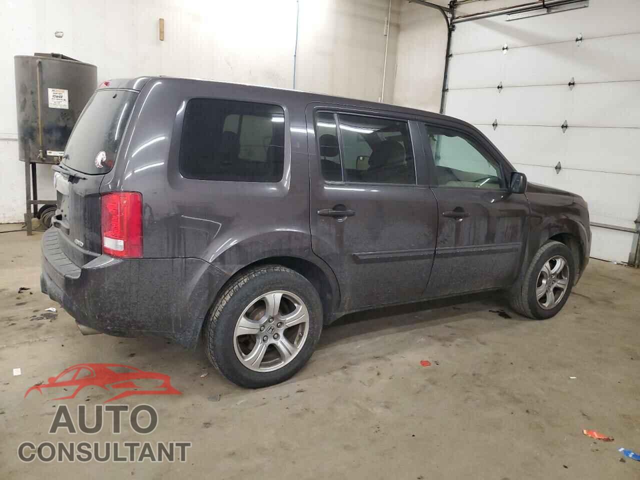 HONDA PILOT 2013 - 5FNYF4H54DB073761