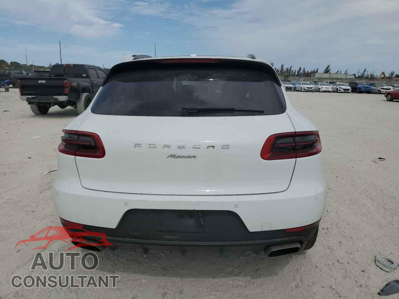 PORSCHE MACAN 2018 - WP1AA2A54JLB21944