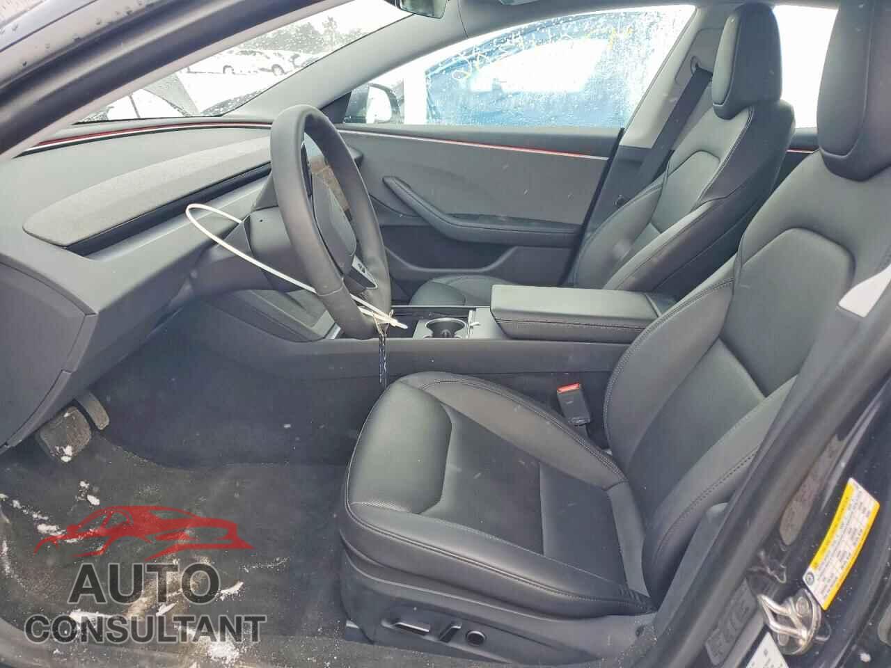 TESLA MODEL 3 2024 - 5YJ3E1EA0RF717292