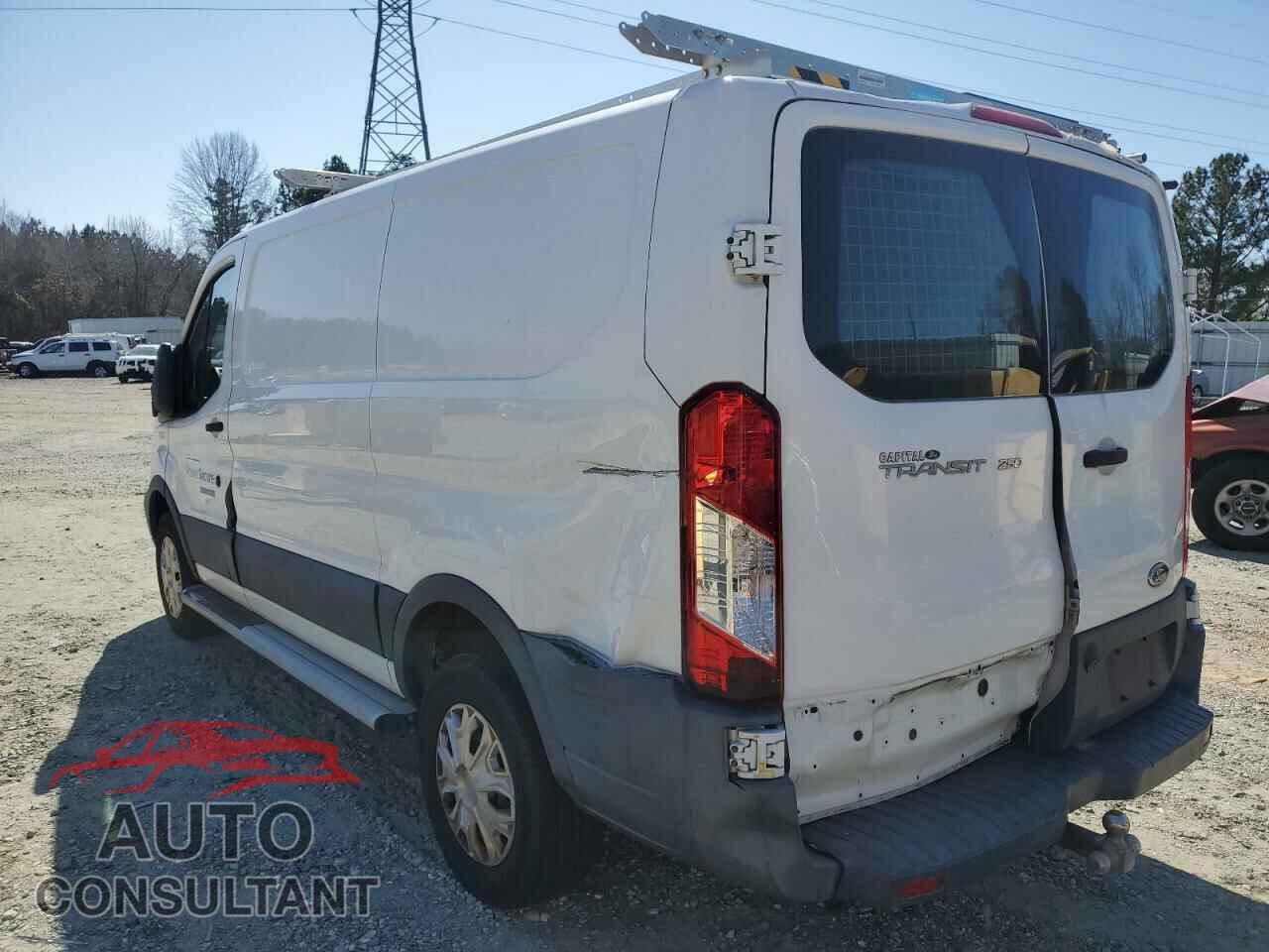 FORD TRANSIT 2017 - 1FTYR1YMXHKB00032