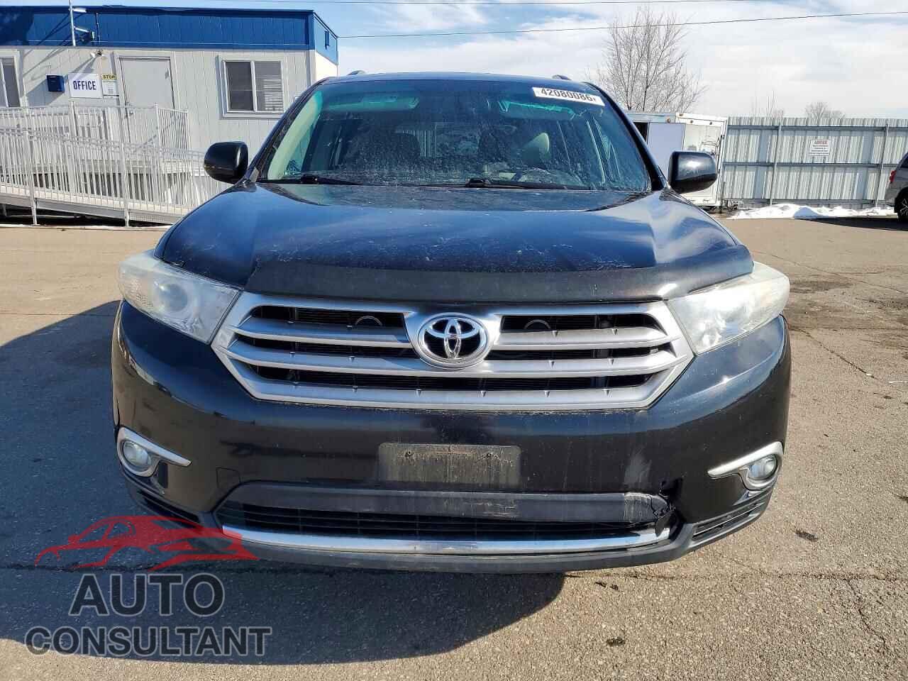 TOYOTA HIGHLANDER 2011 - 5TDBK3EH5BS049861