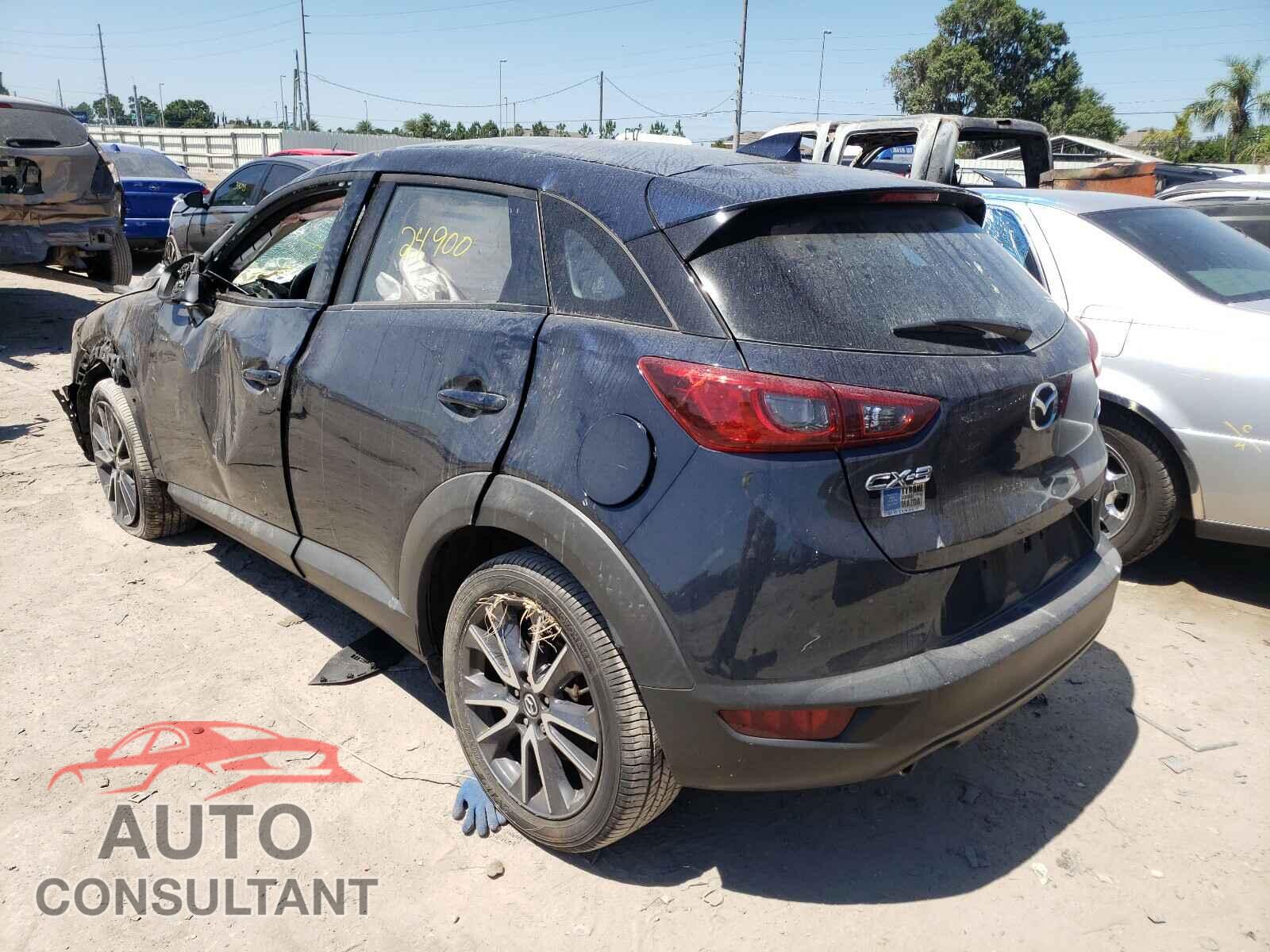 MAZDA CX-3 2018 - JM1DKDC76J0321070