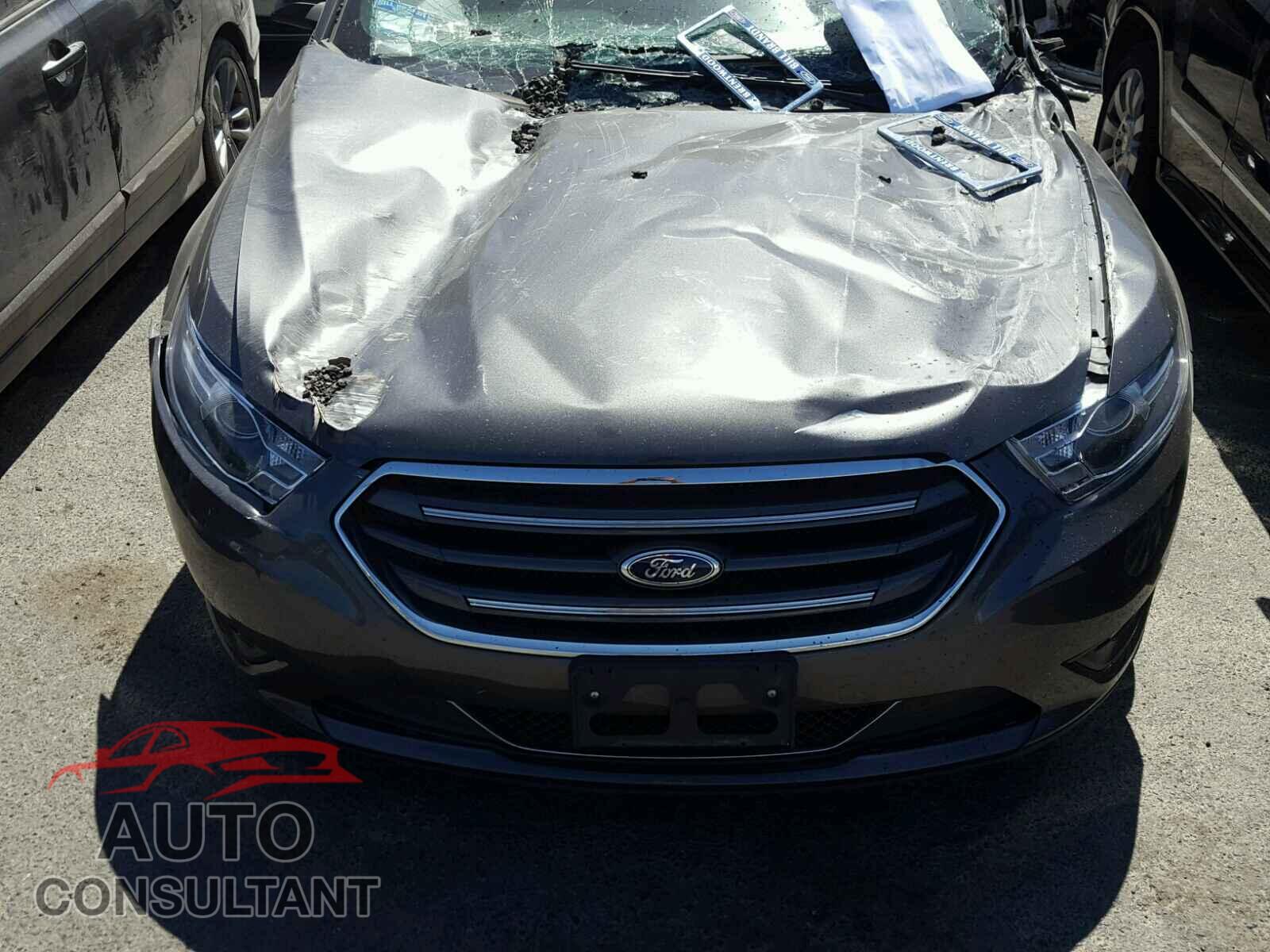 FORD TAURUS 2016 - 1FAHP2F81GG108691