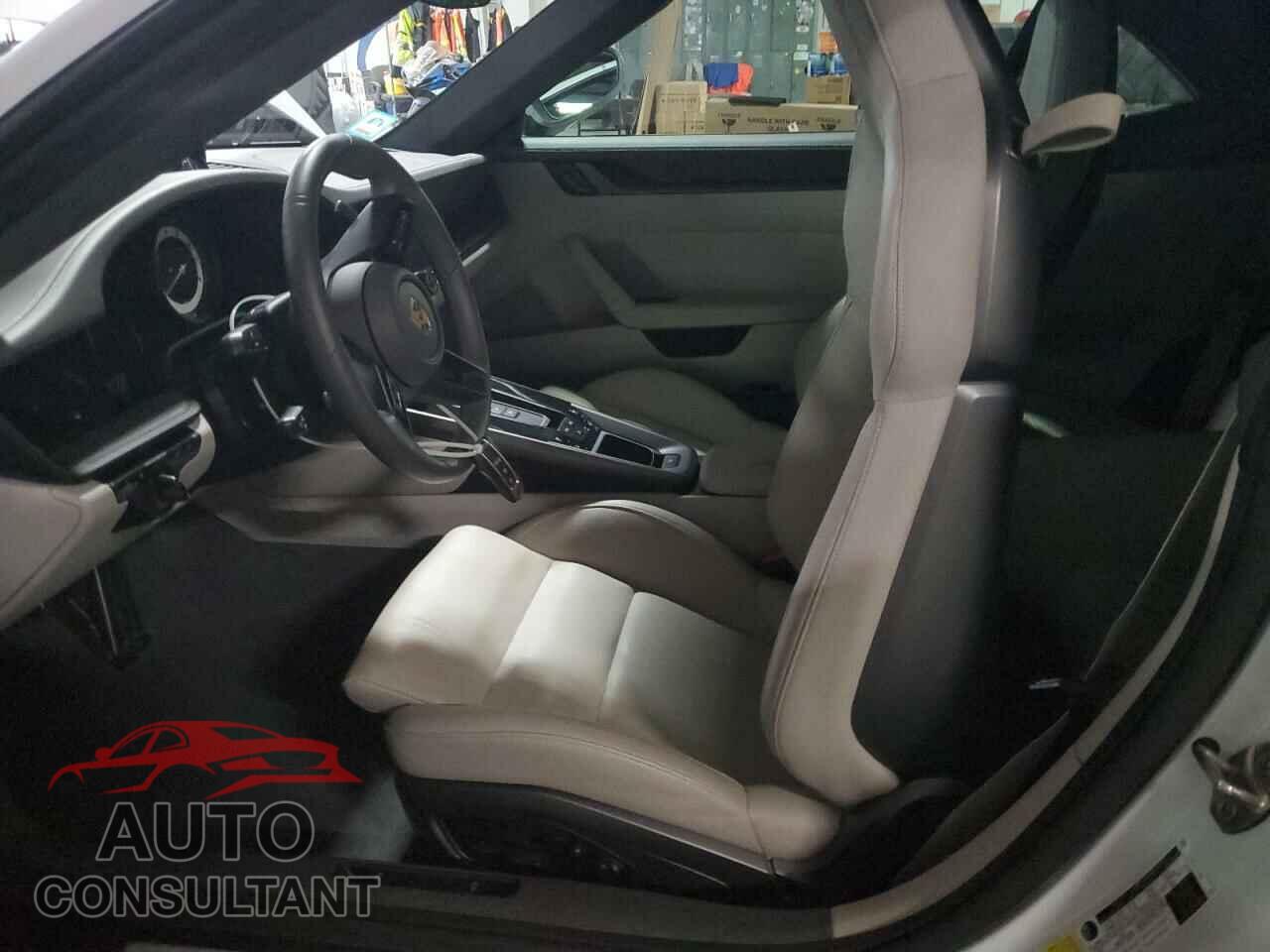 PORSCHE 911 2021 - WP0CA2A92MS239675
