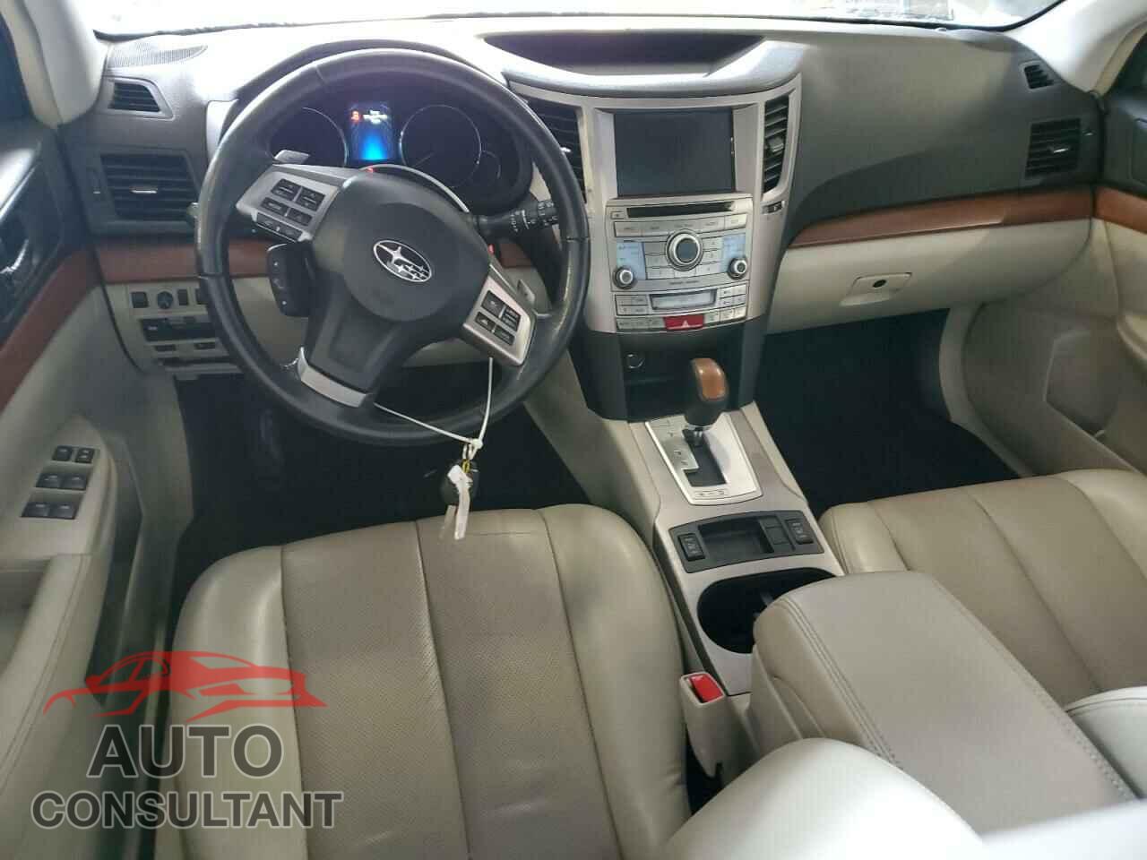 SUBARU OUTBACK 2013 - 4S4BRBPC1D3301113